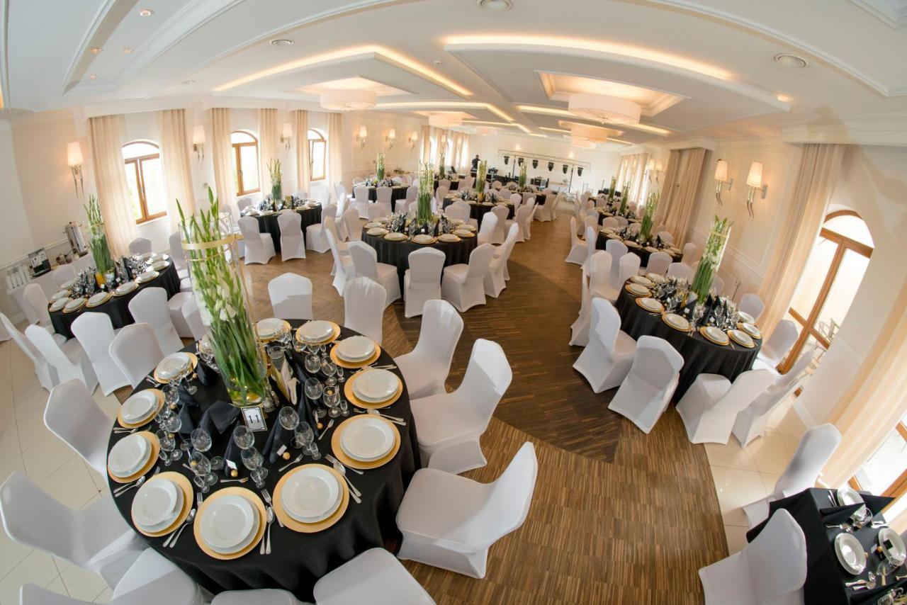 Potocki Dwor Otel Jędrzejów Dış mekan fotoğraf